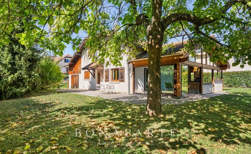 Maison à Prévessin-Moëns, Auvergne-Rhône-Alpes, France 1