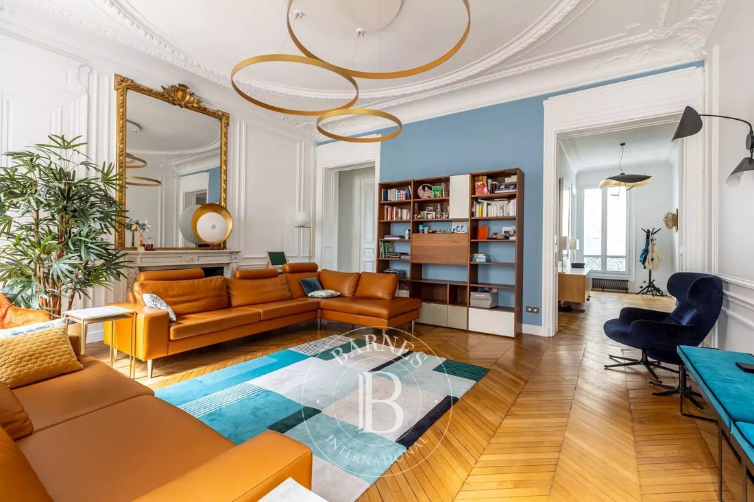 Apartment in Hoche-Friedland, Paris 8e Arrondissement, Paris 3 - 18991513