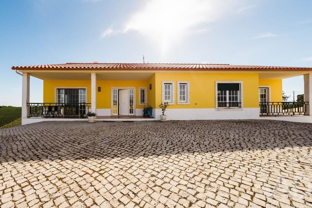 Townhouse in Bombarral e Vale Covo, Leiria District, Portugal 5 - 18991698