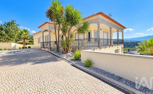 Townhouse in Vila Cova de Lixa, Porto District, Portugal 1