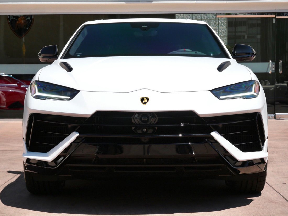 Suv in Beverly Hills, CA, United States 5 - 18991586