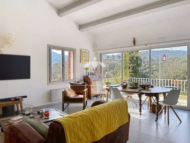 Villa in Solliès-Toucas, Provence-Alpes-Côte d'Azur, France 2 - 17625867