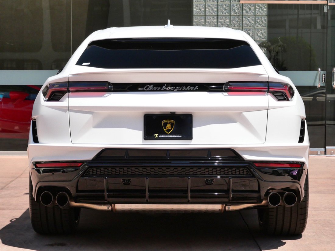 Suv in Beverly Hills, CA, United States 4 - 18991586
