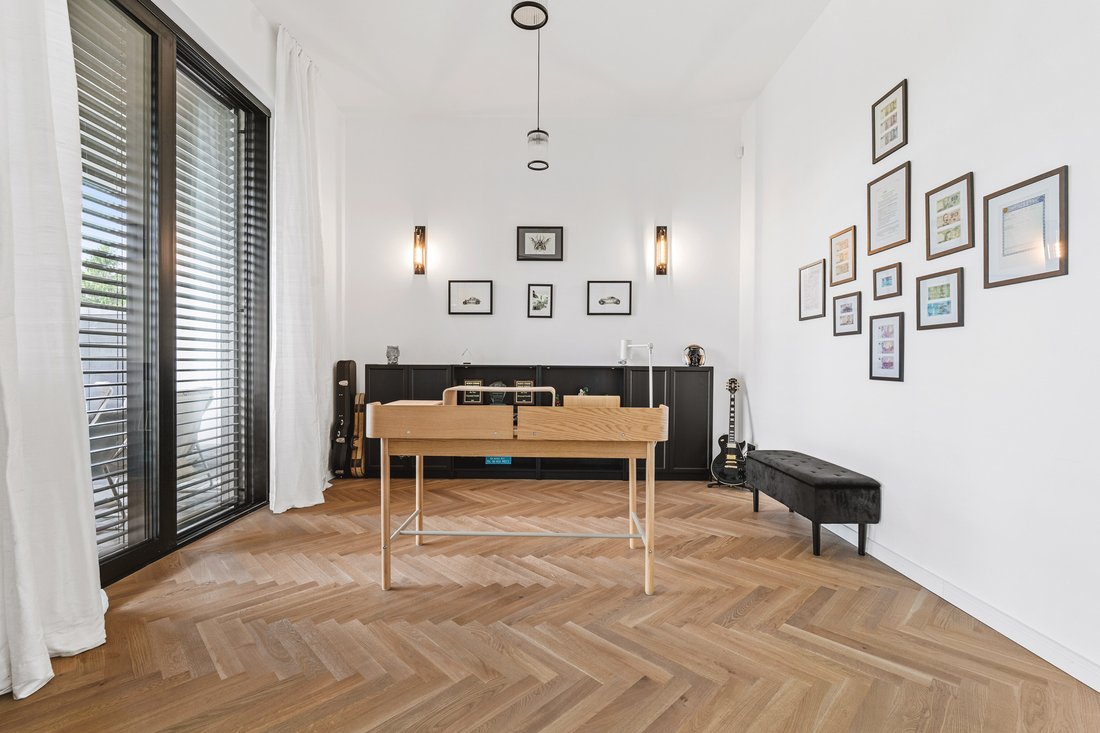House in Warsaw, Masovian Voivodeship, Poland 4 - 18991705