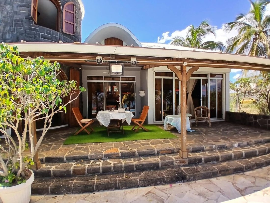 House in Albion, Rivière Noire District, Mauritius 5 - 18991332