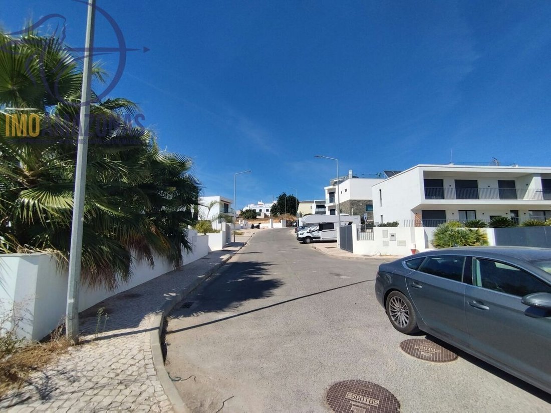 Land in Armacao de Pera, Algarve, Portugal 1 - 18991359
