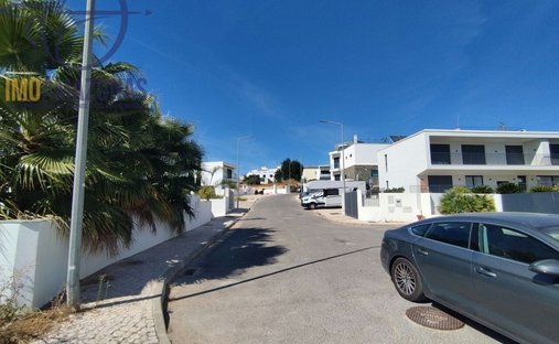 Land in Armacao de Pera, Algarve, Portugal 1
