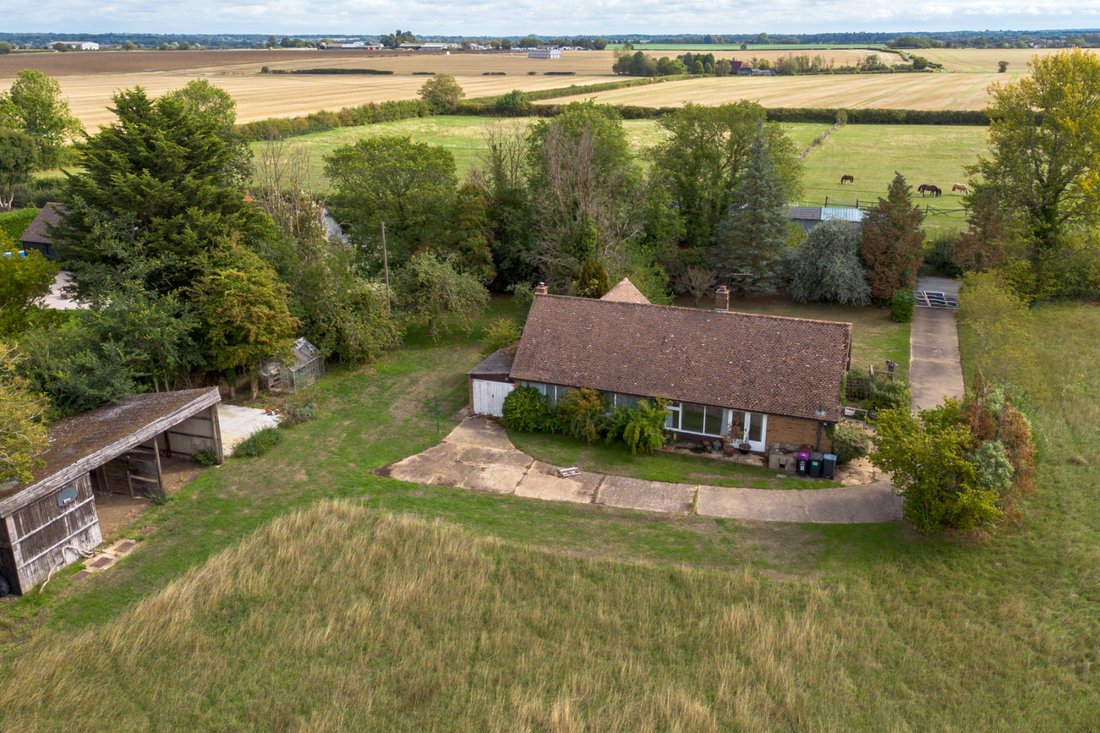 House in Trims Green, Sawbridgeworth, England 3 - 18991320