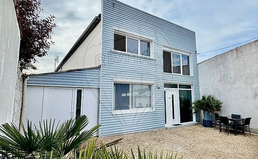 House in Saint Pierre, Royan, France 1