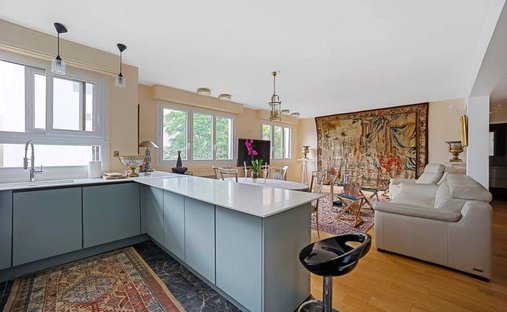 Apartment in La Plaine des Sablons, Neuilly-sur-Seine, France 1