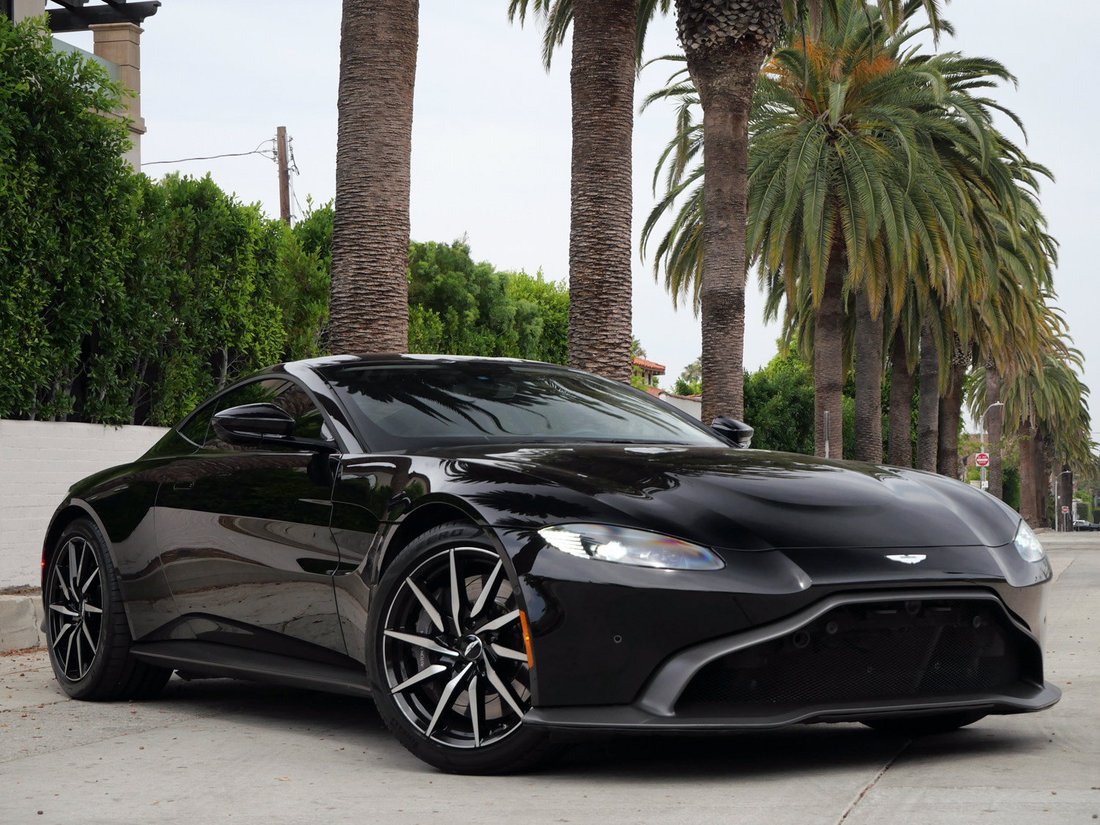 Coupe in Beverly Hills, CA, United States 1 - 18991570