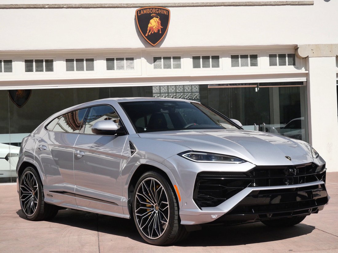 Suv in Beverly Hills, CA, United States 1 - 18991578