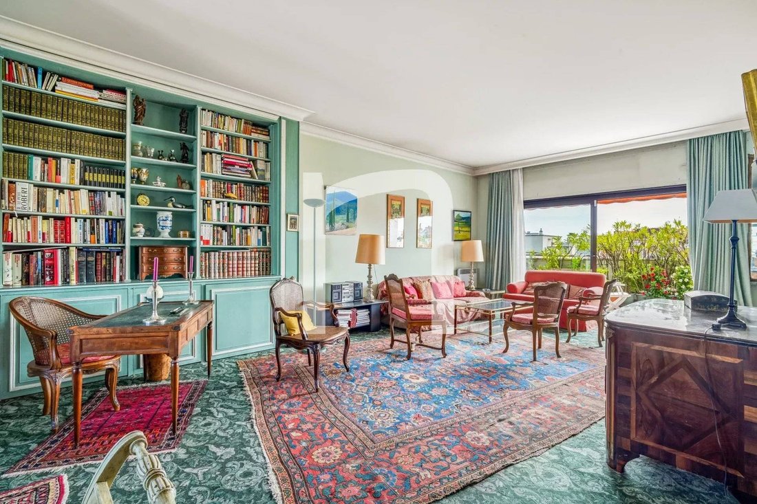 Apartment in Reine-Mairie, Boulogne-Billancourt, France 3 - 18204207