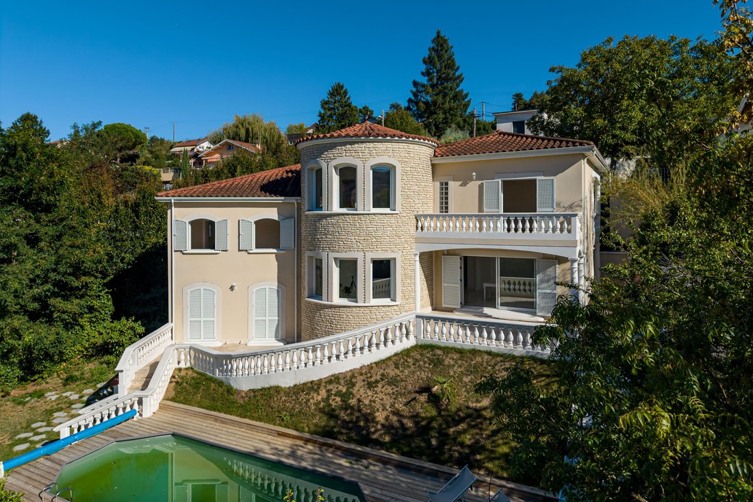 House in Rochetaillee-sur-Saone, Auvergne-Rhône-Alpes, France 2 - 18991454
