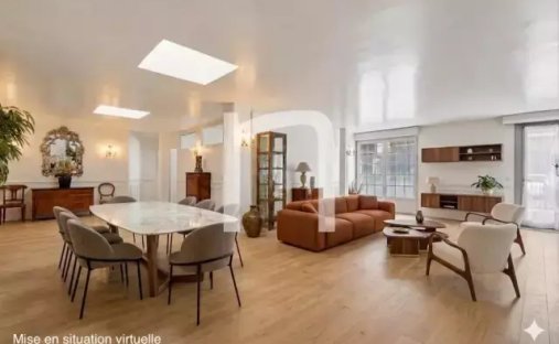 Apartment in Reine-Mairie, Boulogne-Billancourt, France 1