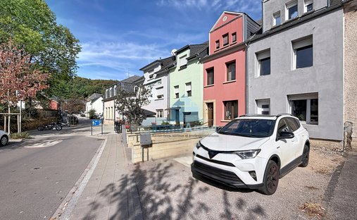Haus in Sassenheim, Kanton Esch an der Alzette, Luxemburg 1