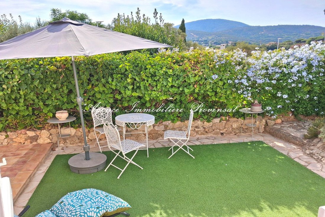 Villa in Ville-Les Saquedes-Le Bouillonnet, Sainte-Maxime, France 2 - 17727339
