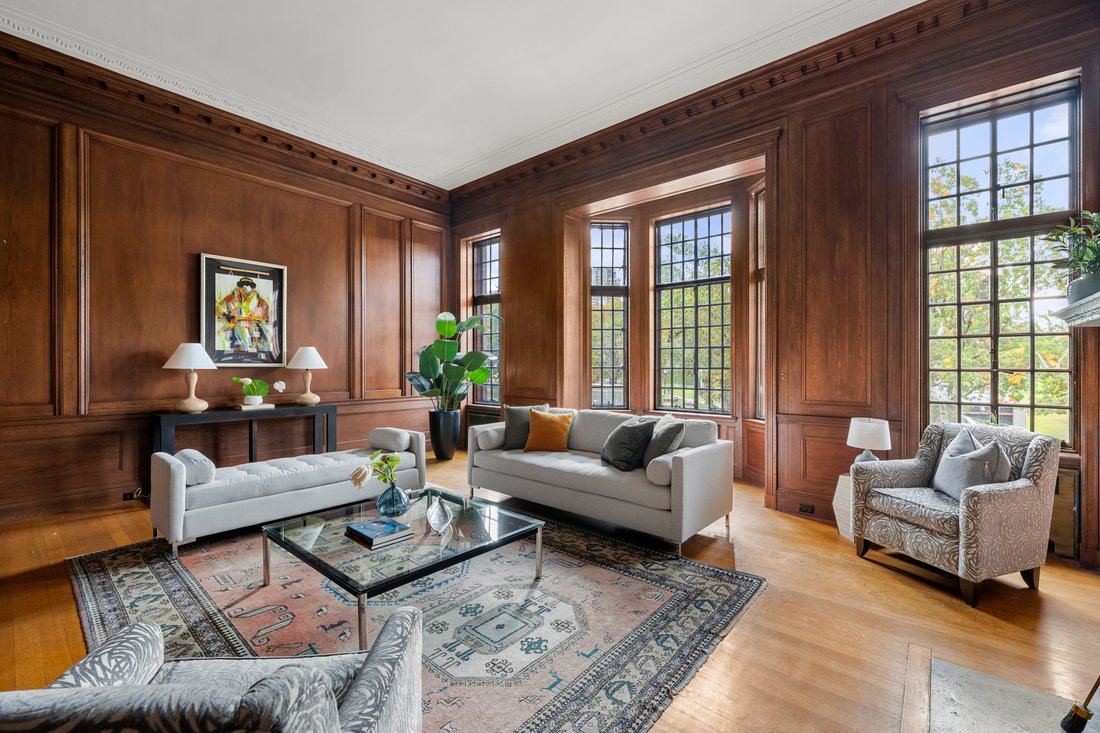 Condo in Boston, Massachusetts, United States 1 - 18992205