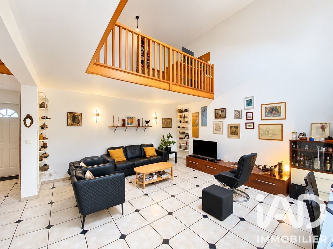 House in Jean Allemane-Aristide Briand, Savigny-sur-Orge, France 4 - 18992373