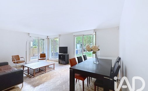 Apartment in Centre Ville, Rueil-Malmaison, France 1