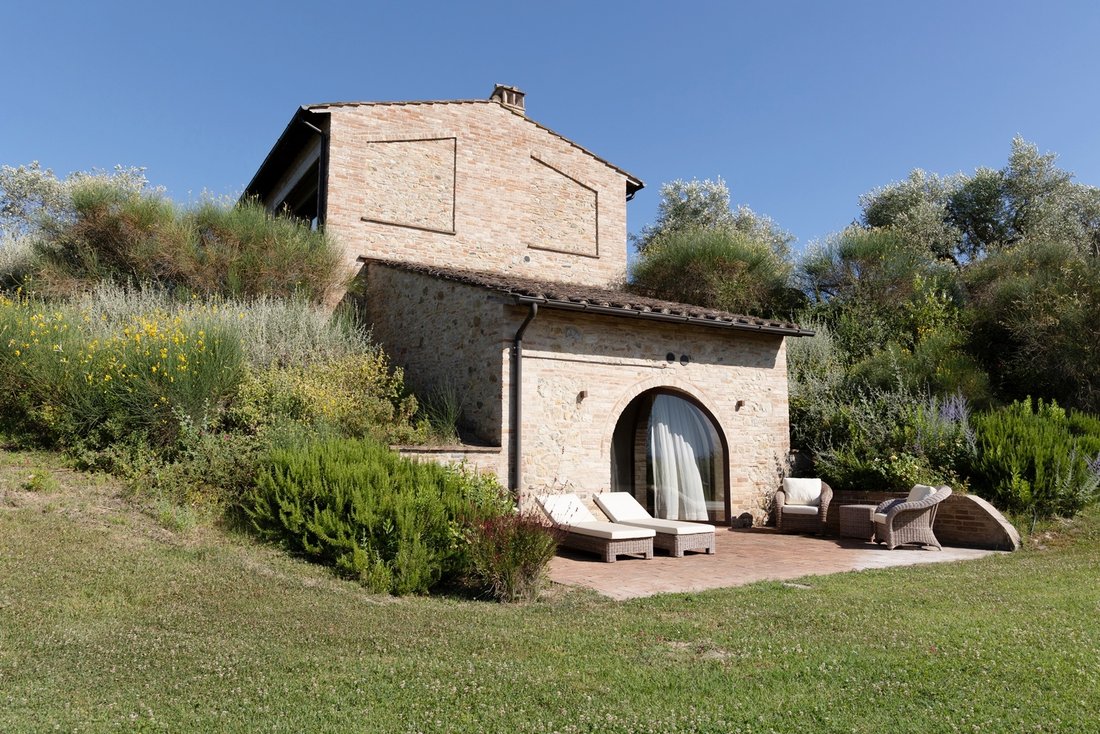 Country House in San Gimignano, Tuscany, Italy 1 - 18992234