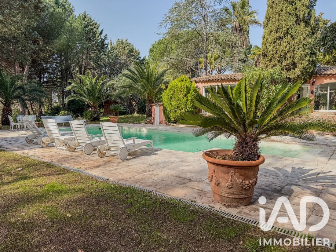 House in La Bouverie, Roquebrune-sur-Argens, France 5 - 18992353