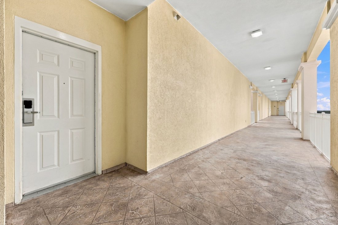 Condo in Palm Coast, Florida, United States 5 - 18992191