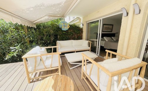Apartment in Zone Ouest Urbaine, Saint-Tropez, France 1