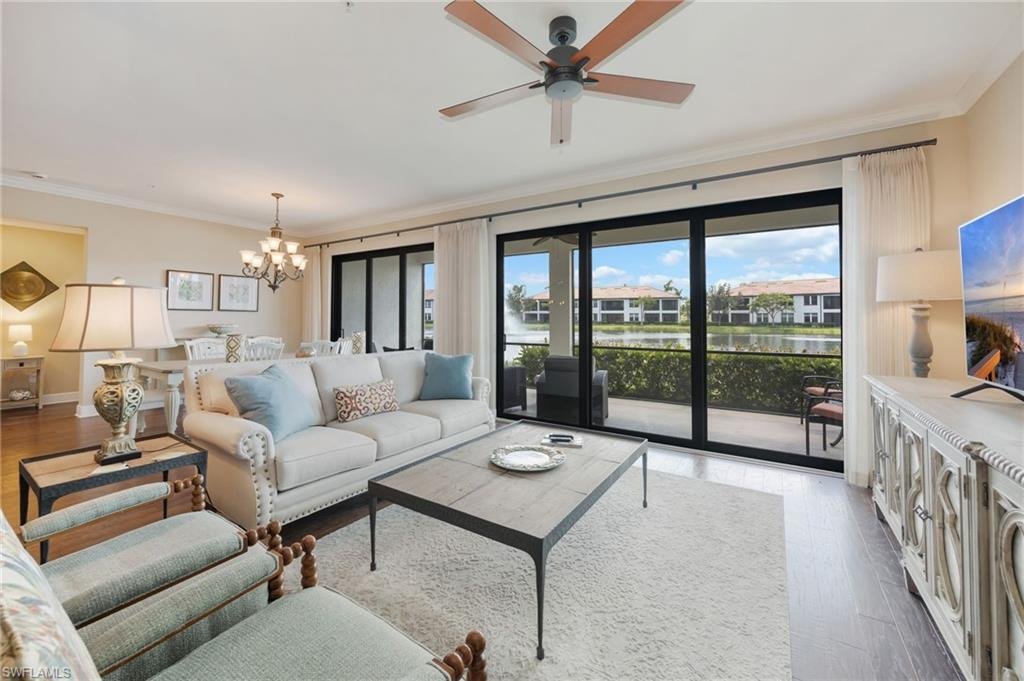 Condo in Naples, Florida, United States 3 - 18991800