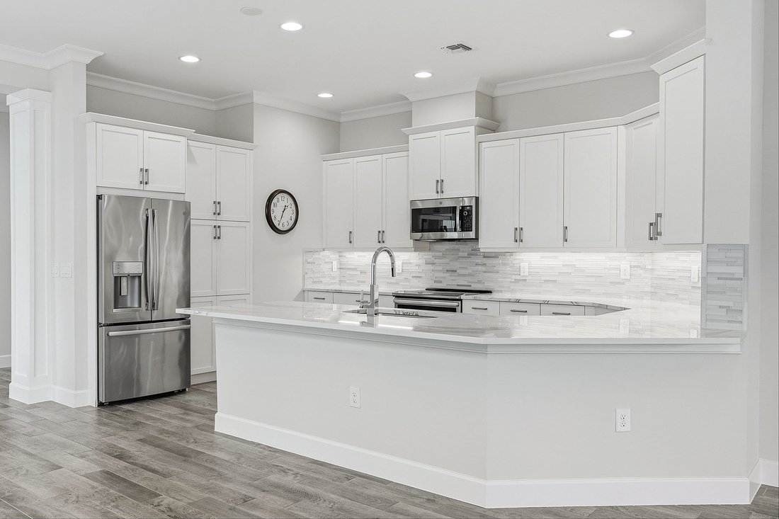 Naples, Florida, United States 1 - 18992213