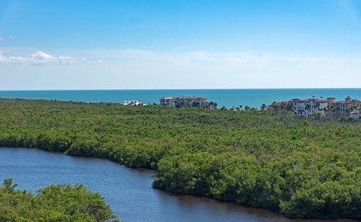 Condo in Naples, Florida, United States 1