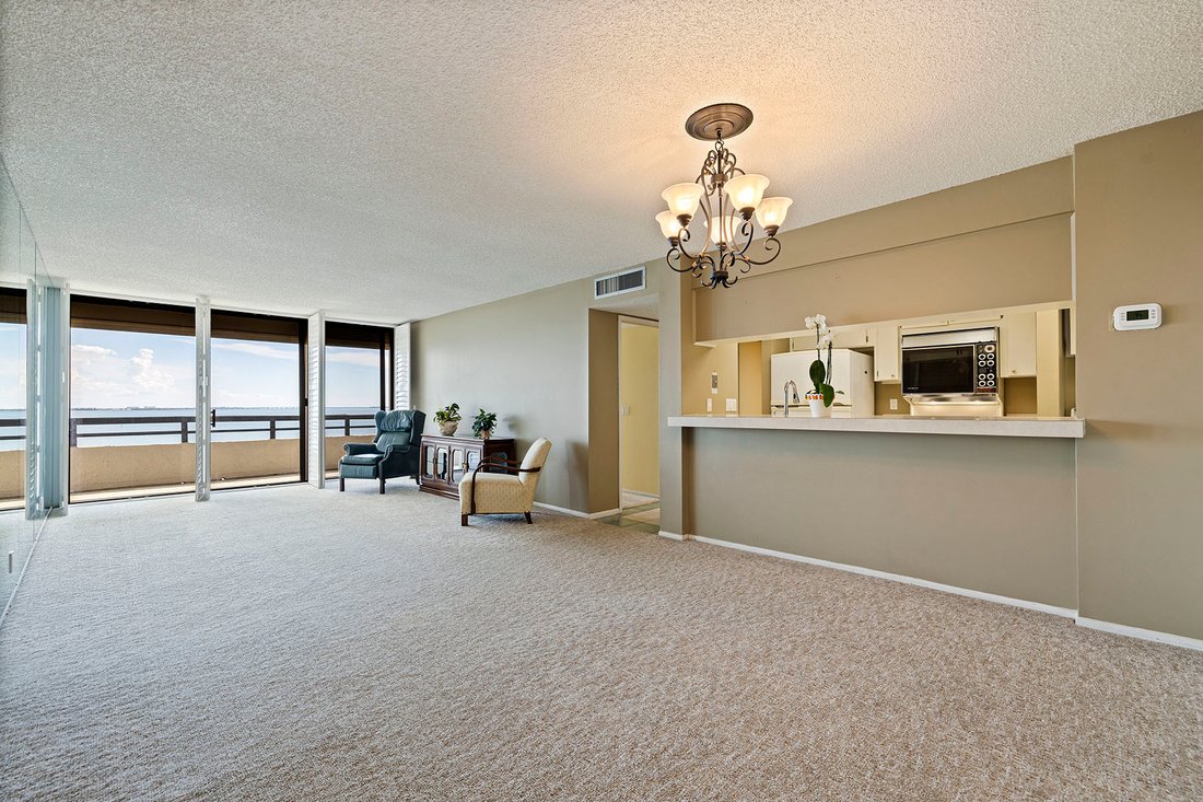 Condo in Tampa, Florida, United States 4 - 18992219