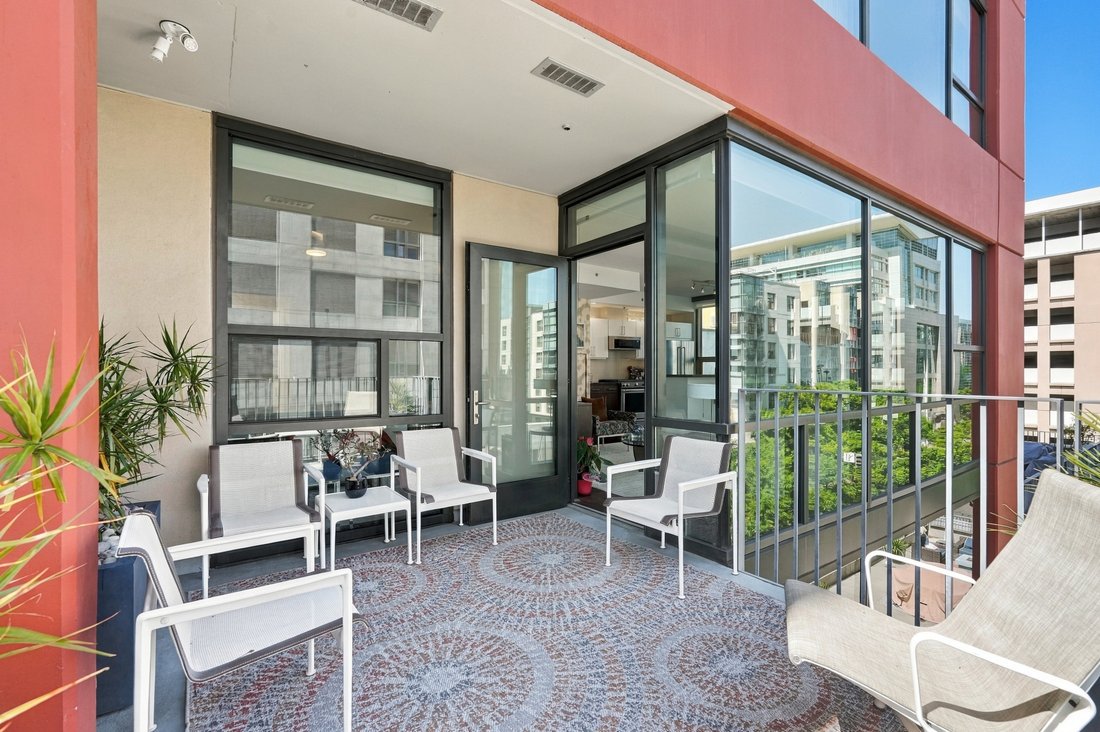 Condo in San Diego, California, United States 4 - 18992204