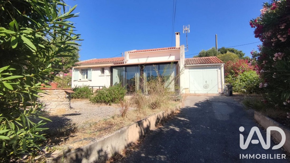 House in Saint-Cyr-sur-Mer, Provence-Alpes-Côte d'Azur, France 3 - 18992341