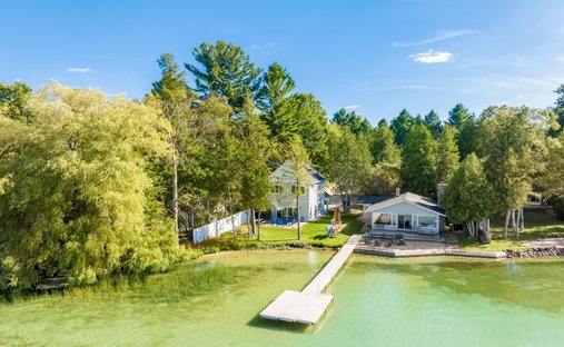 House in Glen Arbor, Michigan, United States 1