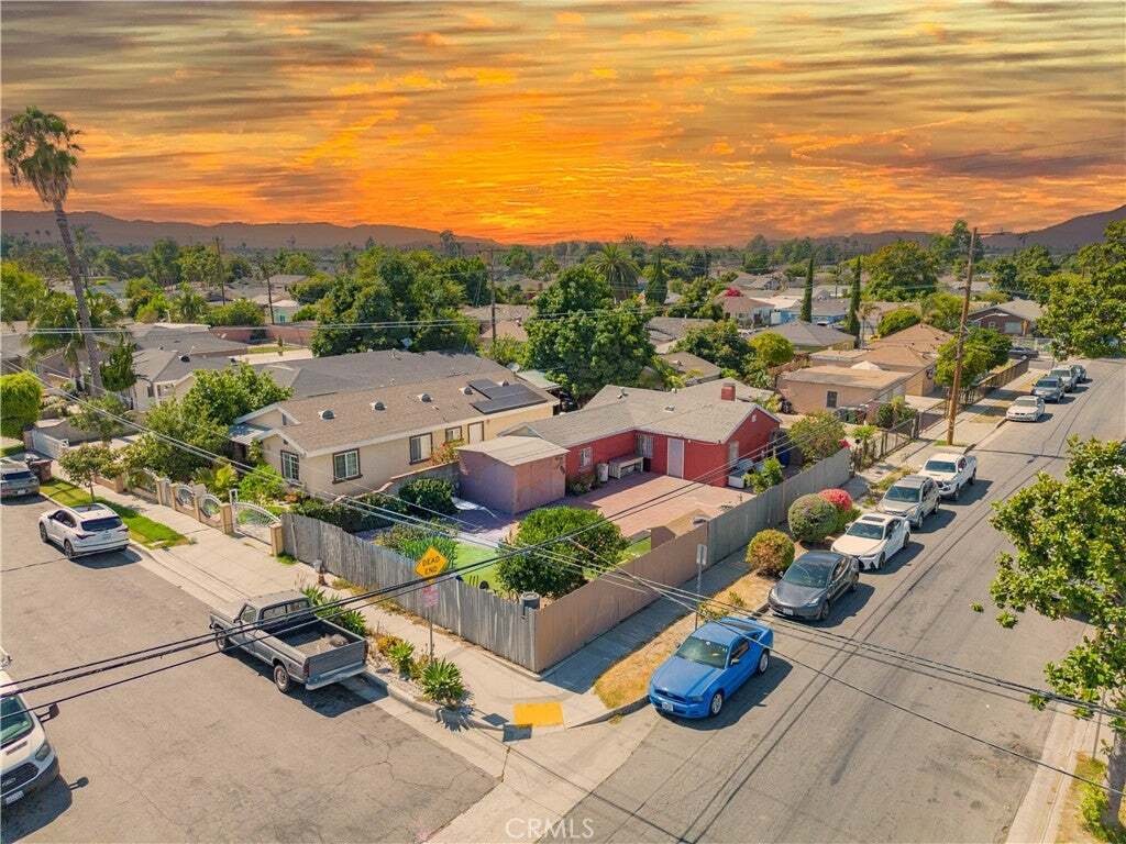House in Compton, California, United States 3 - 18992320
