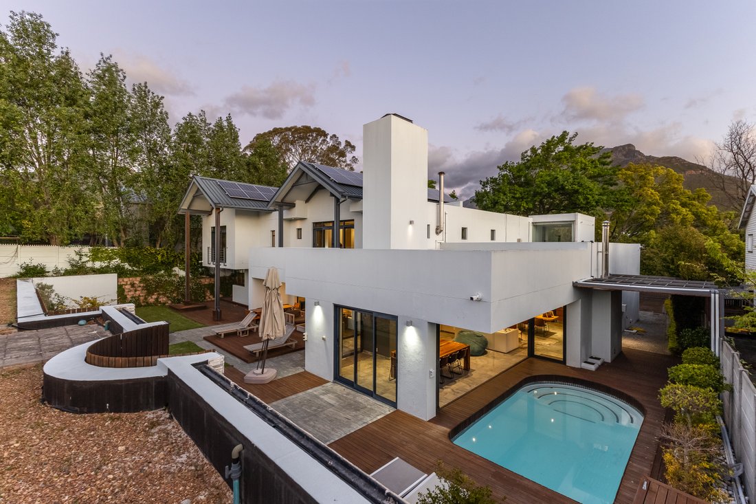 House in Arbeidslus, Western Cape, South Africa 1 - 18992326