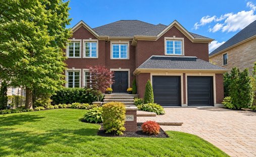 House in Longueuil, Quebec, Canada 1