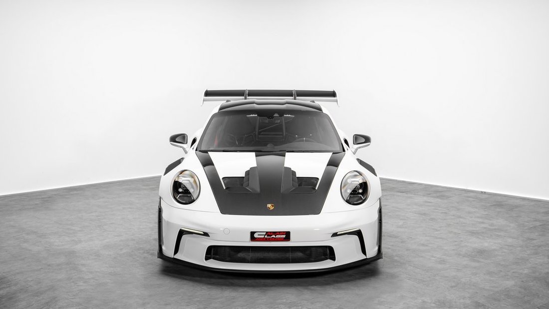 Coupe in Dubai, United Arab Emirates 3 - 18992383