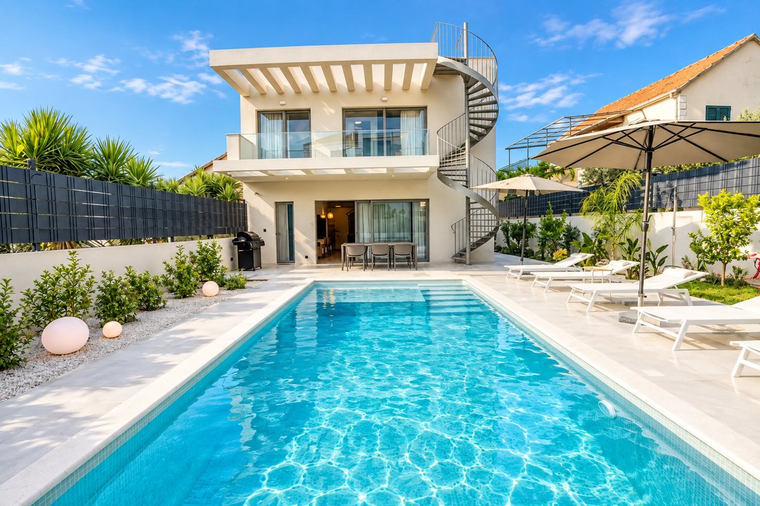 Villa in Sutivan, Split-Dalmatia County, Croatia 1 - 18992338