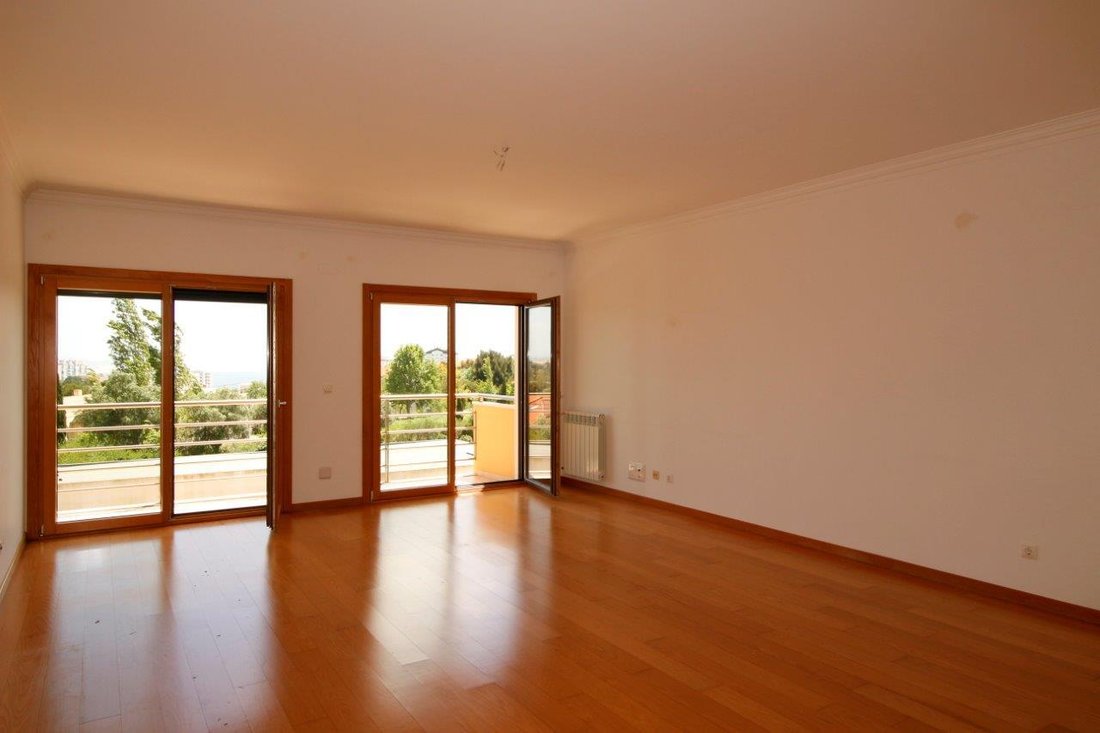 Apartment in Paco de Arcos, Lisbon, Portugal 3 - 18992333