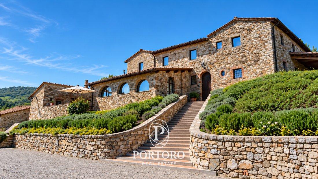 Estate in Castellina in Chianti, Tuscany, Italy 3 - 18992438