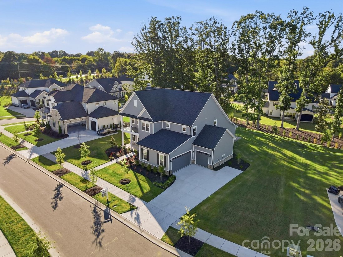 House in Huntersville, North Carolina, United States 2 - 18992467