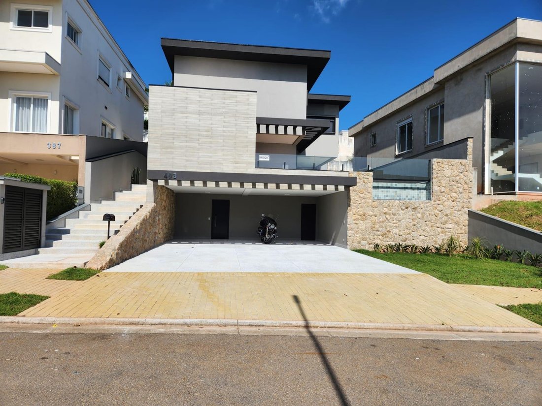 Condo in Santana de Parnaíba, State of São Paulo, Brazil 1 - 18992457