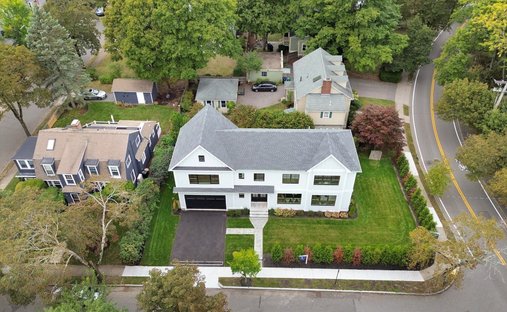 House in Newton, Massachusetts, United States 1