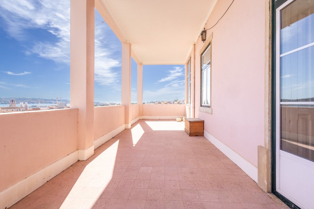 Apartment in Arroios, Lisbon, Portugal 5 - 18992487