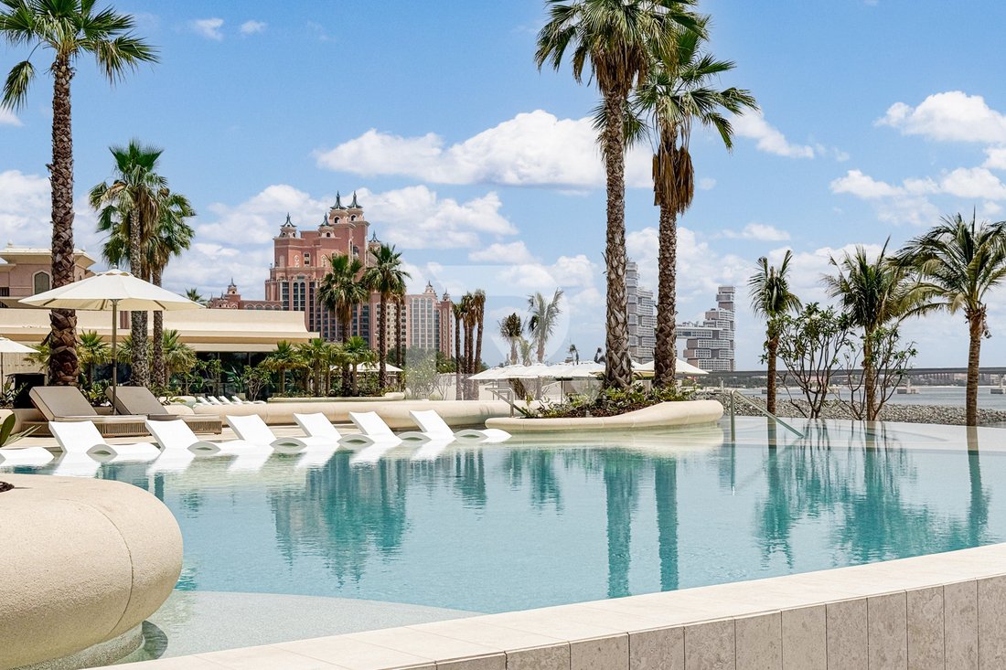 Apartment in Palm Jumeirah, Dubai, United Arab Emirates 1 - 18992473