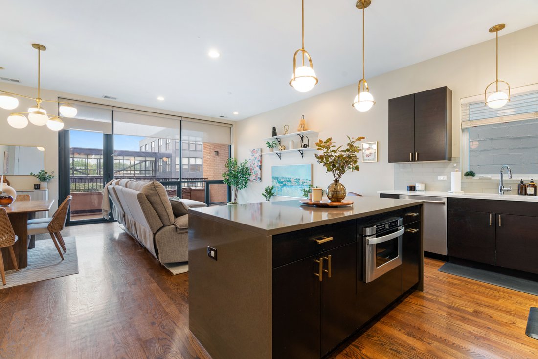 Condo in Chicago, Illinois, United States 1 - 18992458