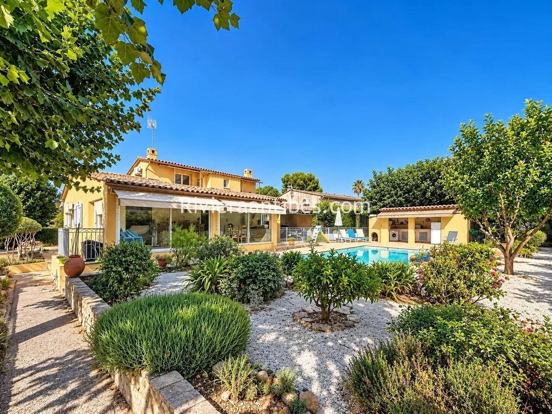 Casa a Les Cougoulins-Rastines, Antibes, Francia 2 - 18787625