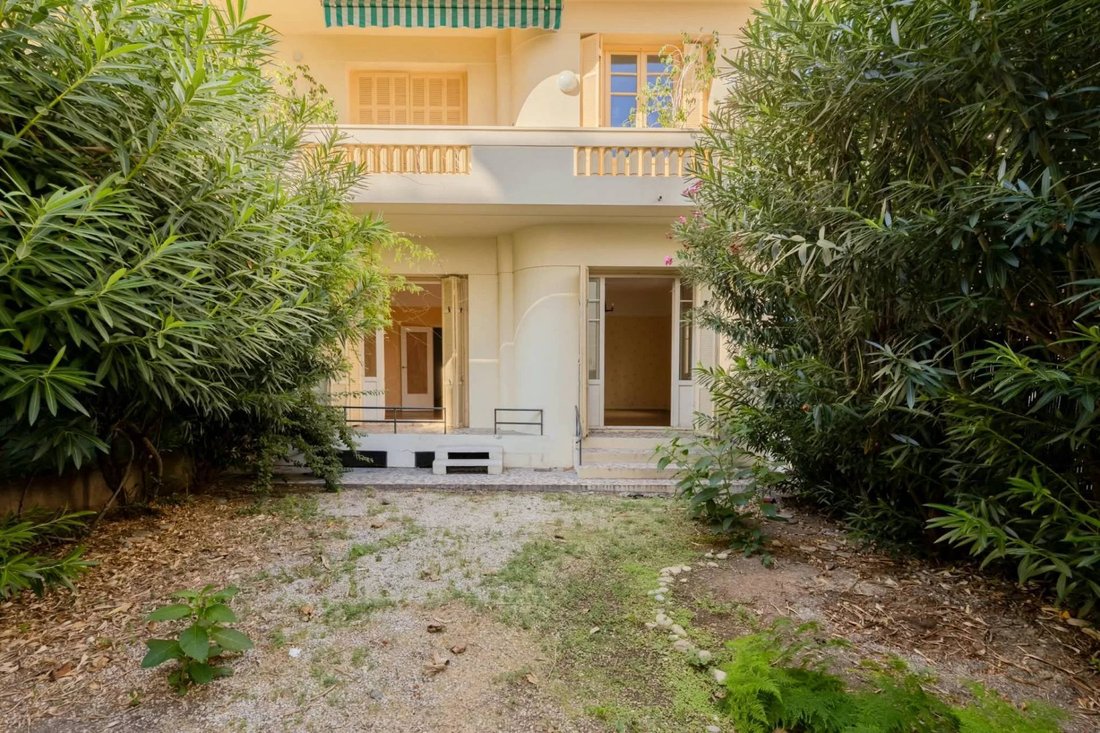 Appartement à Nice, Provence-Alpes-Côte d'Azur, France 2 - 18800315